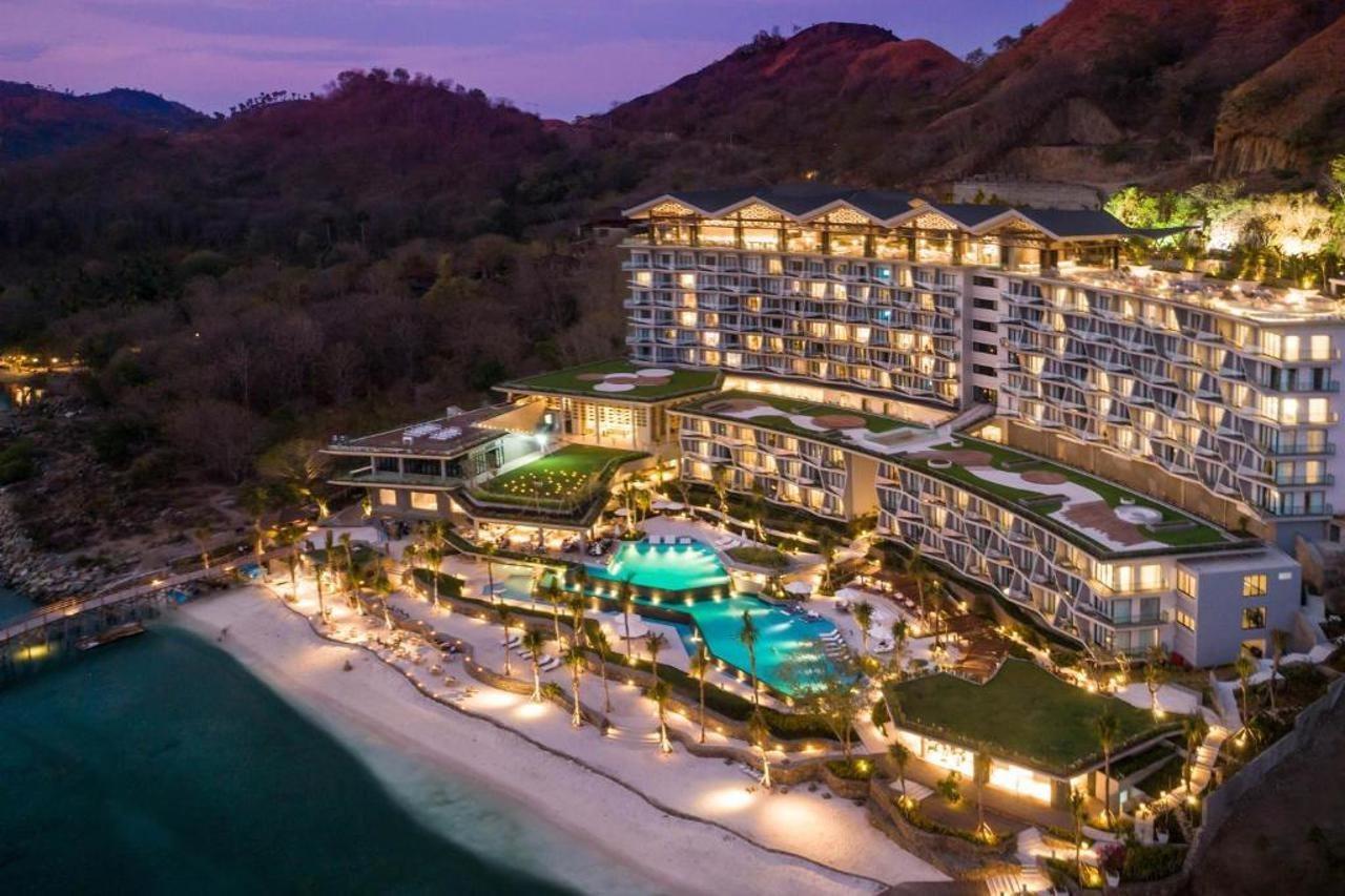 Ayana Komodo Waecicu Beach Labuan Bajo Dış mekan fotoğraf